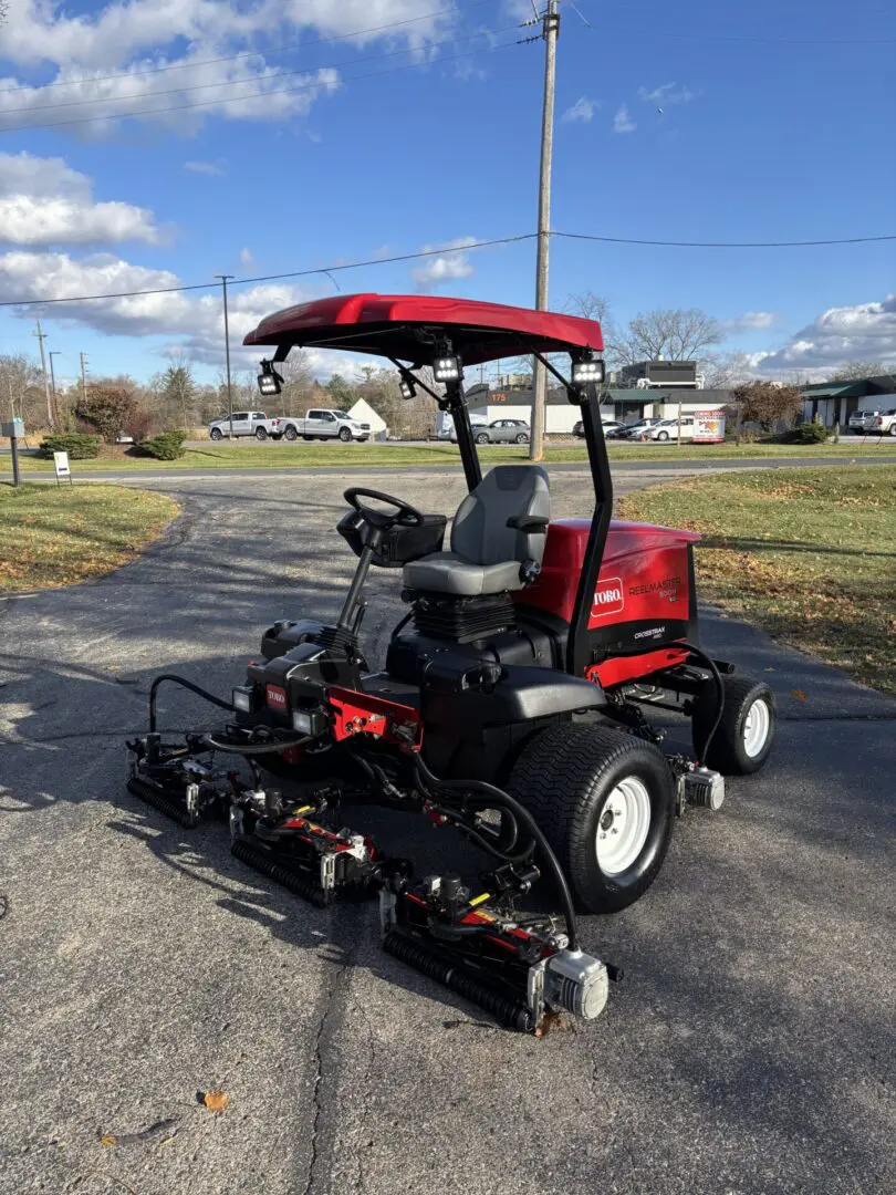 2019 Toro Reelmaster® 5010-H w/CrossTrax™ AWD Fairway Mower