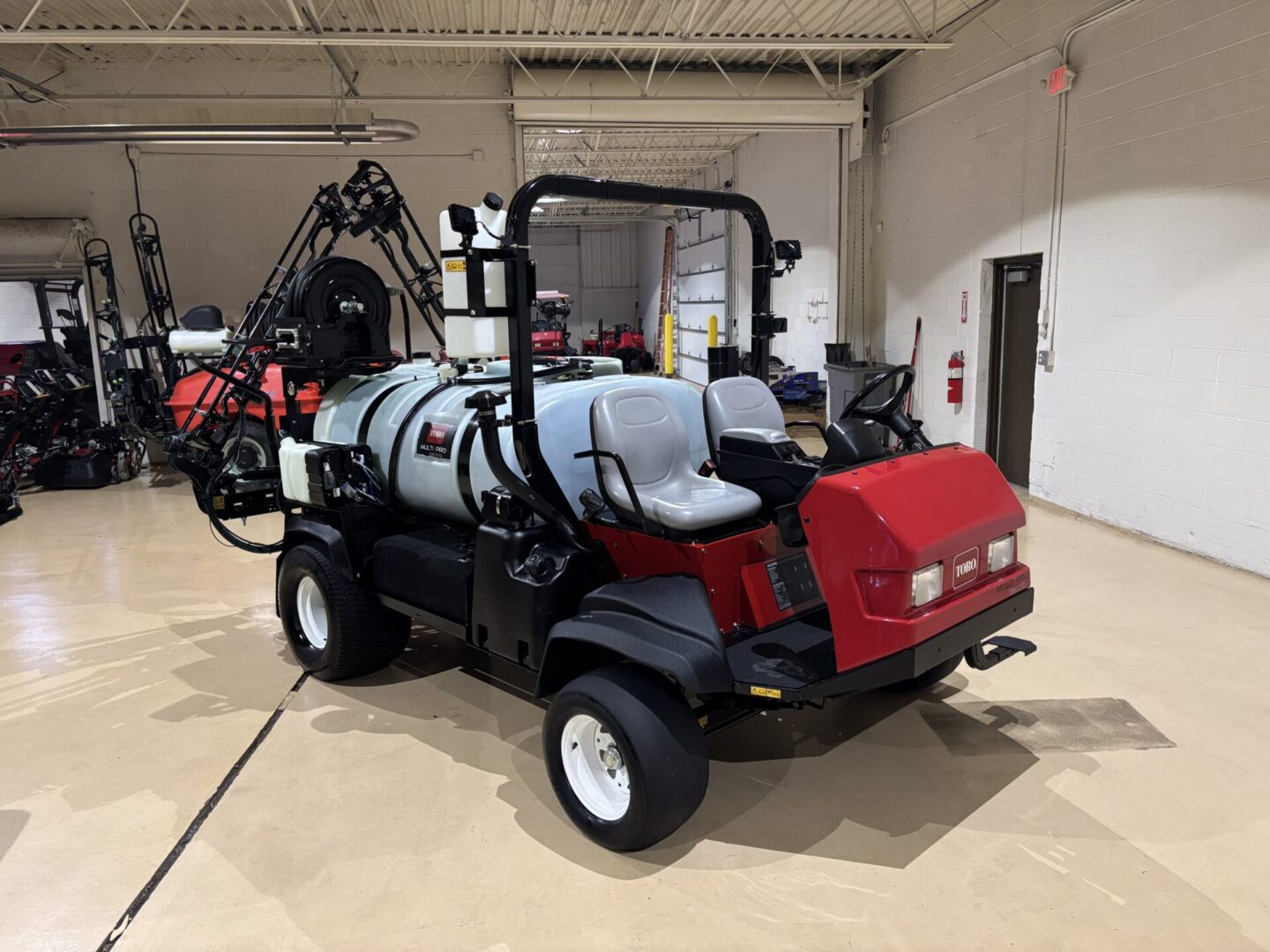 2020 Toro Multi Pro® 5800G – 300 Gallon sprayer - Image 3