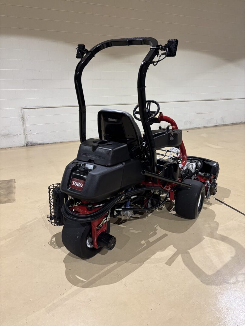 2018 Toro Greensmaster®3320 TriFlex™ Hybrid – 3WD - Image 4