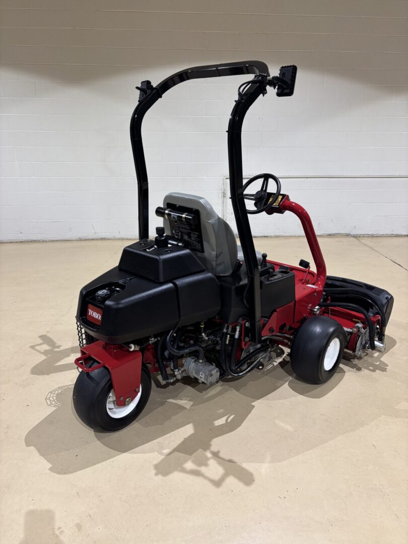 2020 Toro Greensmaster® 3150-Q Triplex Greens Mower - Image 4