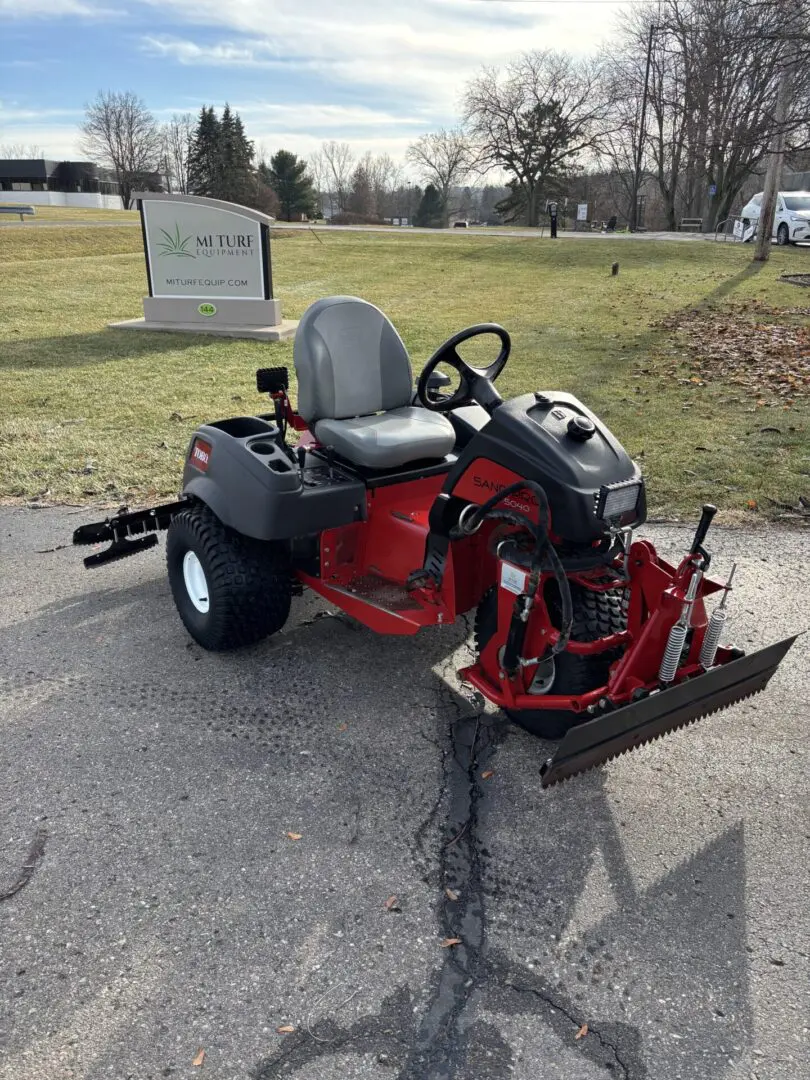 2021 Toro Sand Pro® 5040 Bunker/Infield Rake - Image 3
