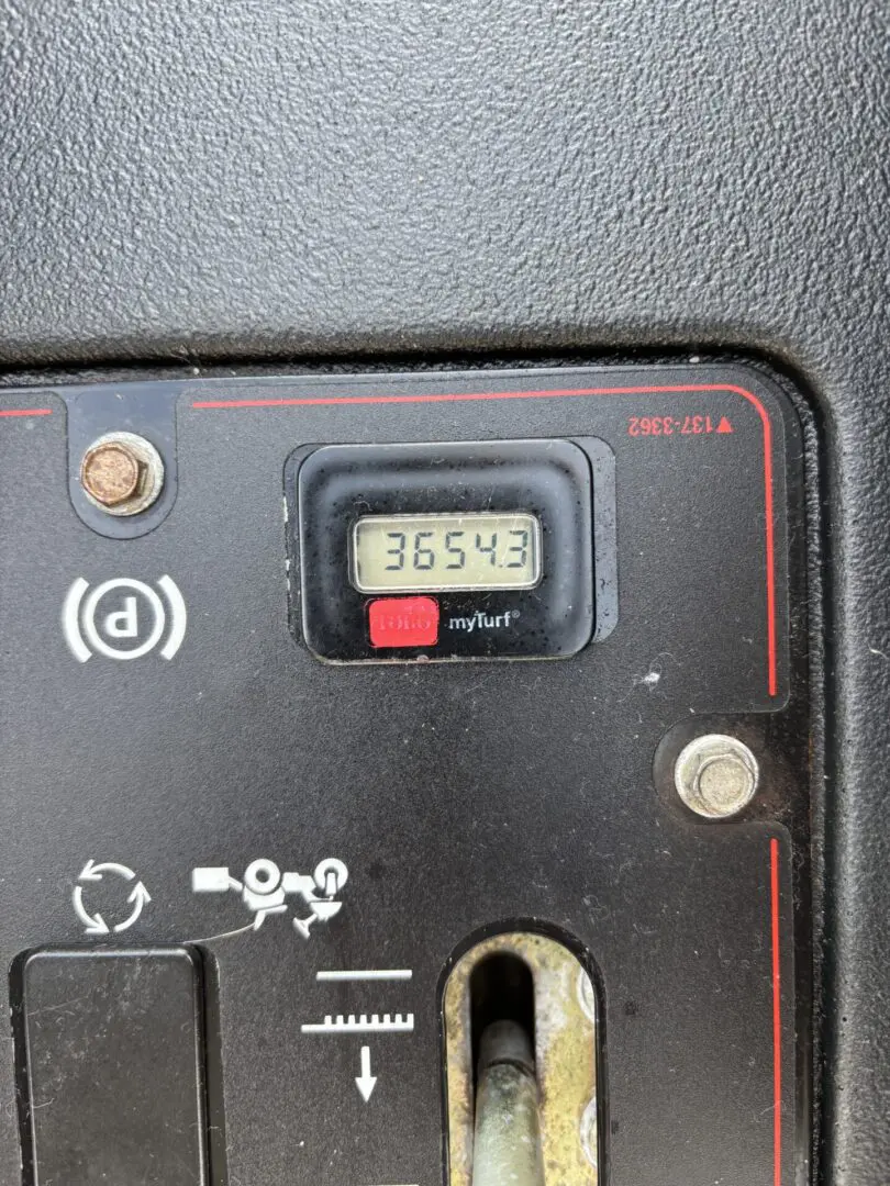 2021 Toro Sand Pro® 5040 Bunker/Infield Rake - Image 7