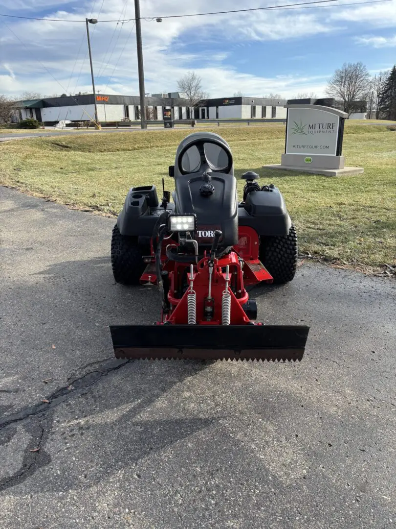 2021 Toro Sand Pro® 5040 Bunker/Infield Rake - Image 9