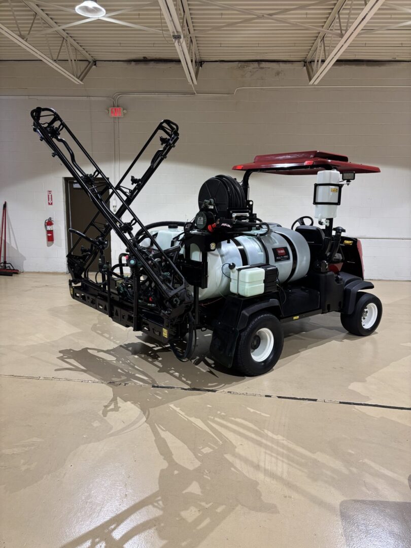 2019 Toro Multi Pro® 5800G – 300 Gallon sprayer - Image 4