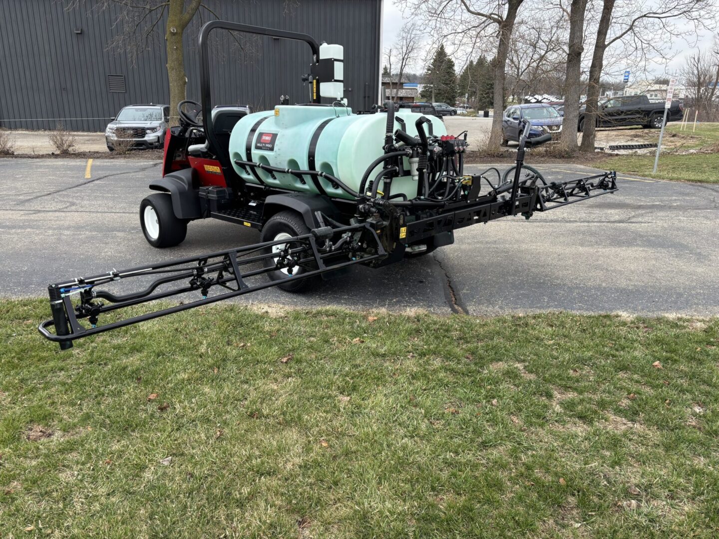 2022 Toro Multi Pro® 5800G – 300 Gallon sprayer - Image 6