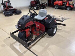 2019 Toro 3040 SandPro® Bunker/Infield Rake