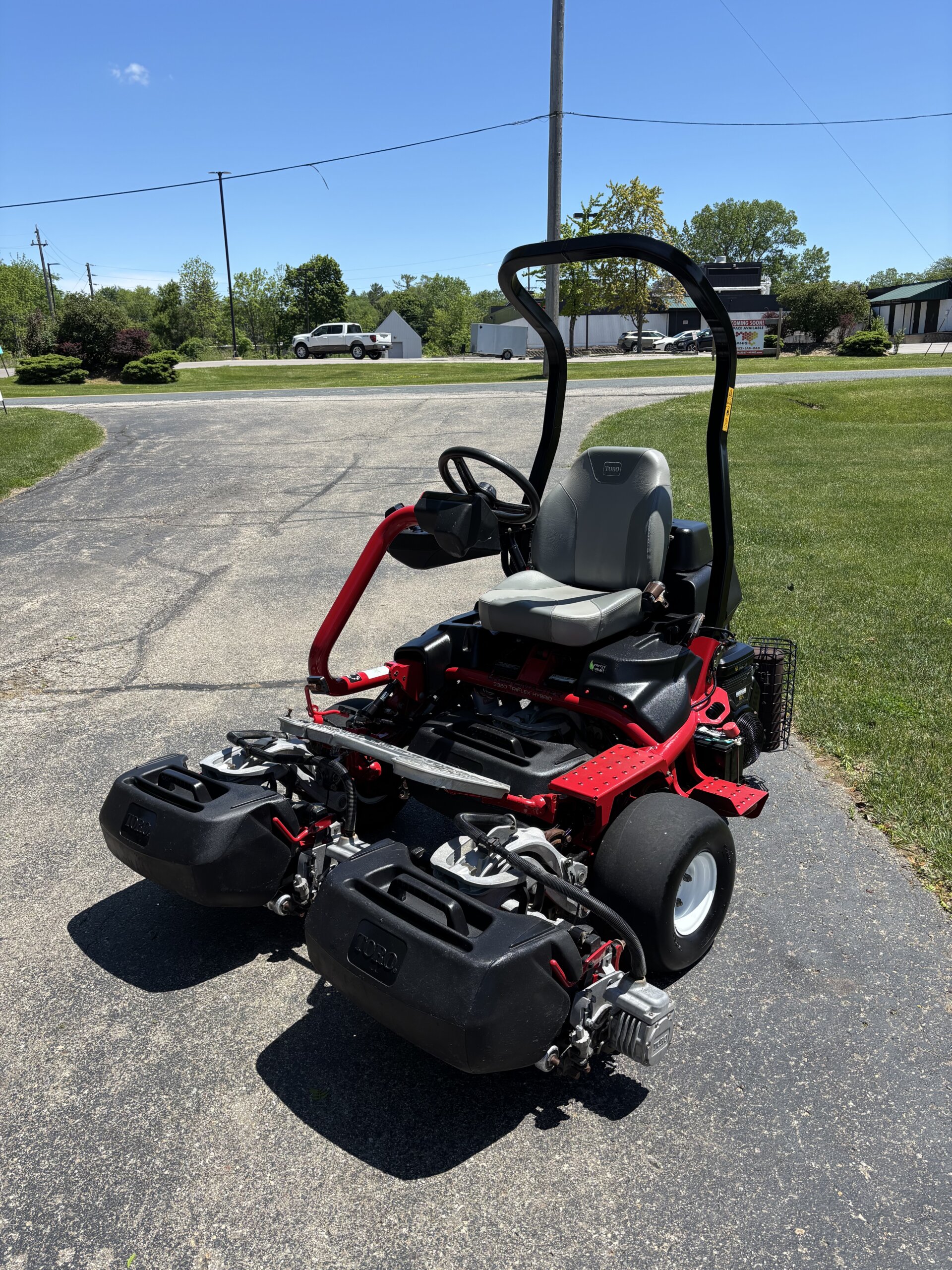2020 Toro Greensmaster®3320 TriFlex™ Hybrid - 3WD