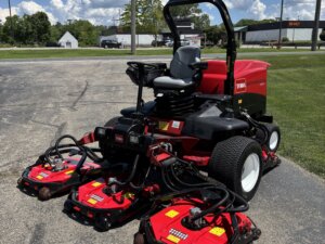 2018 Toro Groundsmaster® 4500-D Rotary Contour Mower AWD