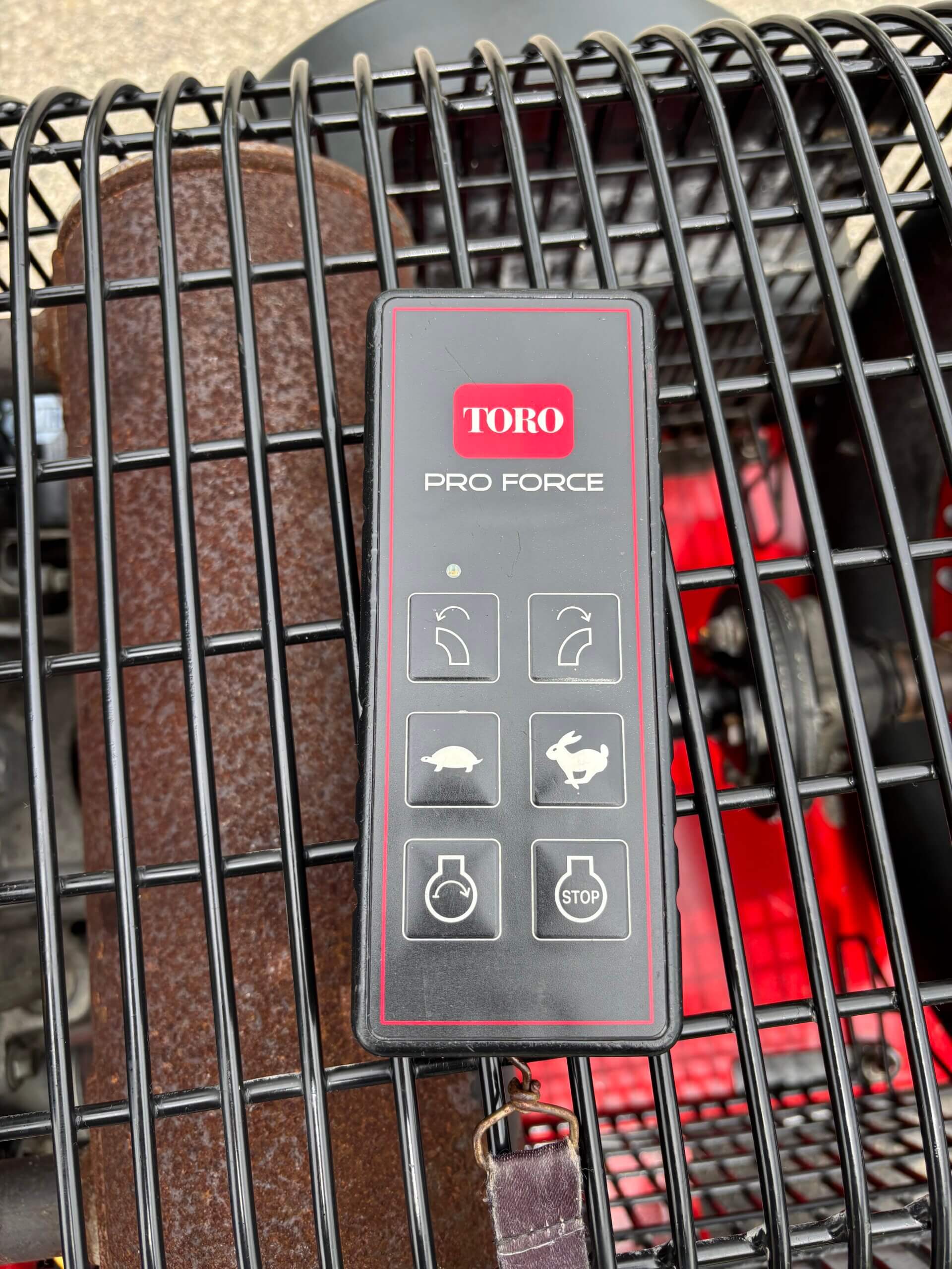 2019 Toro Pro Force™ Turbine Debris Blower - Image 7