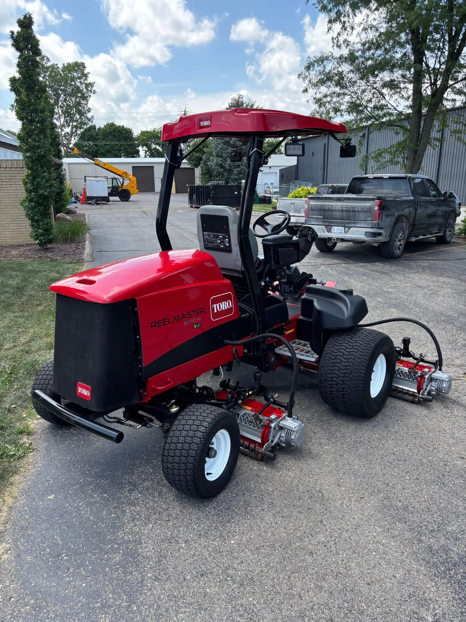 2019 Toro Reelmaster® 5010-H Fairway Mower - Image 4