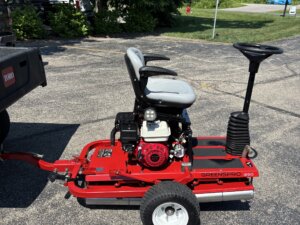 2019 Toro GreensPro® 1260 Greens Roller