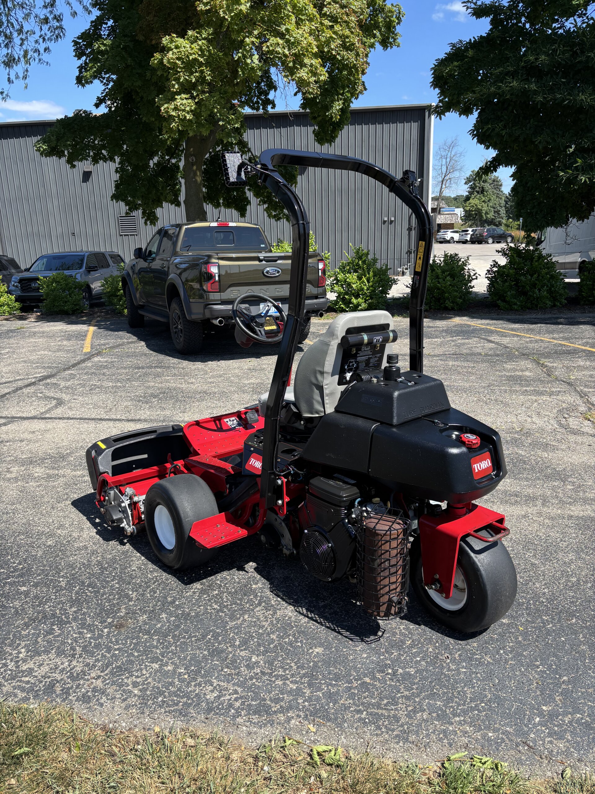 2019 Toro Greensmaster 3150-Q photo 4