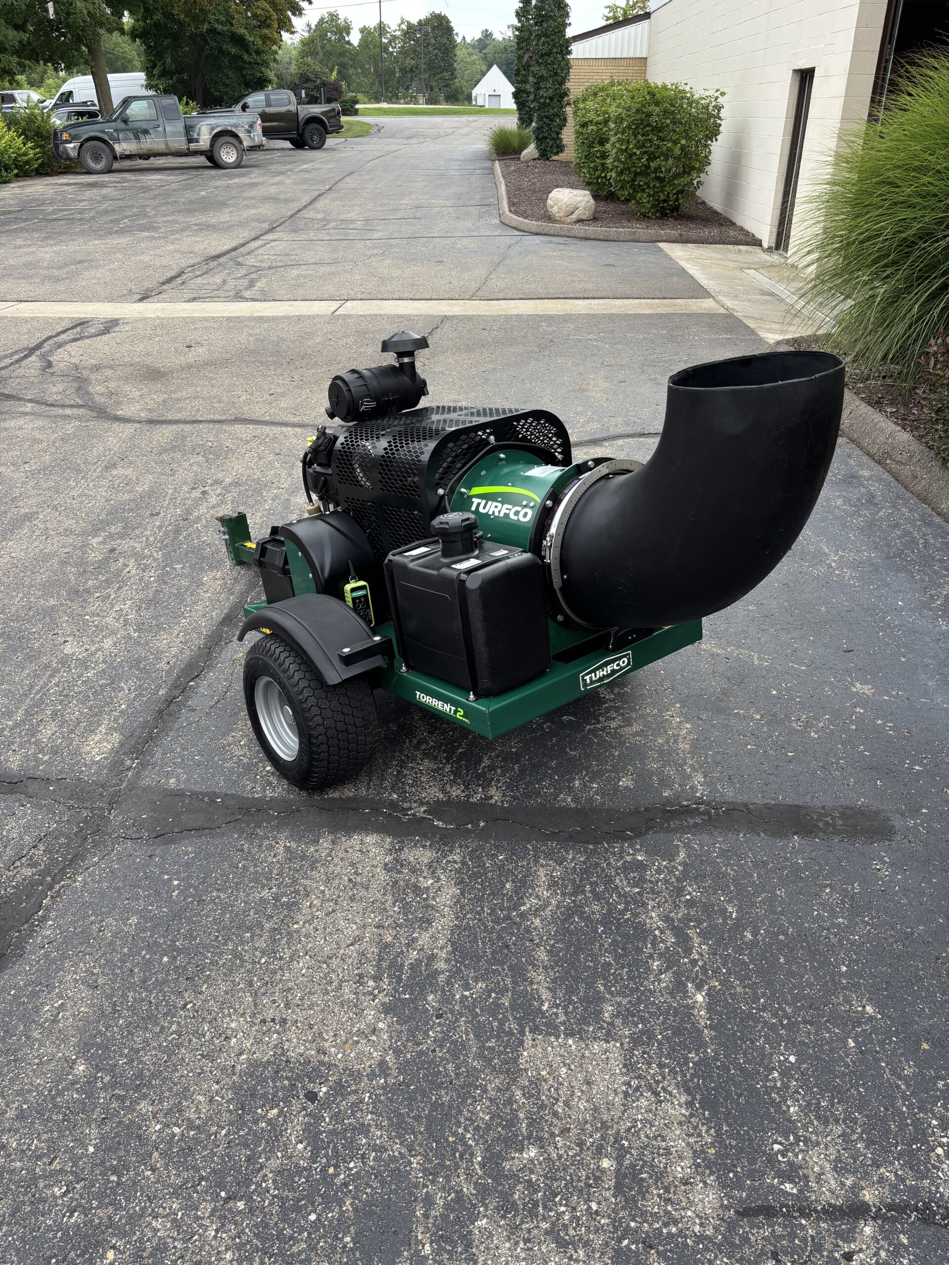 2022 Turfco® Torrent™ 2 Debris Blower - Image 5