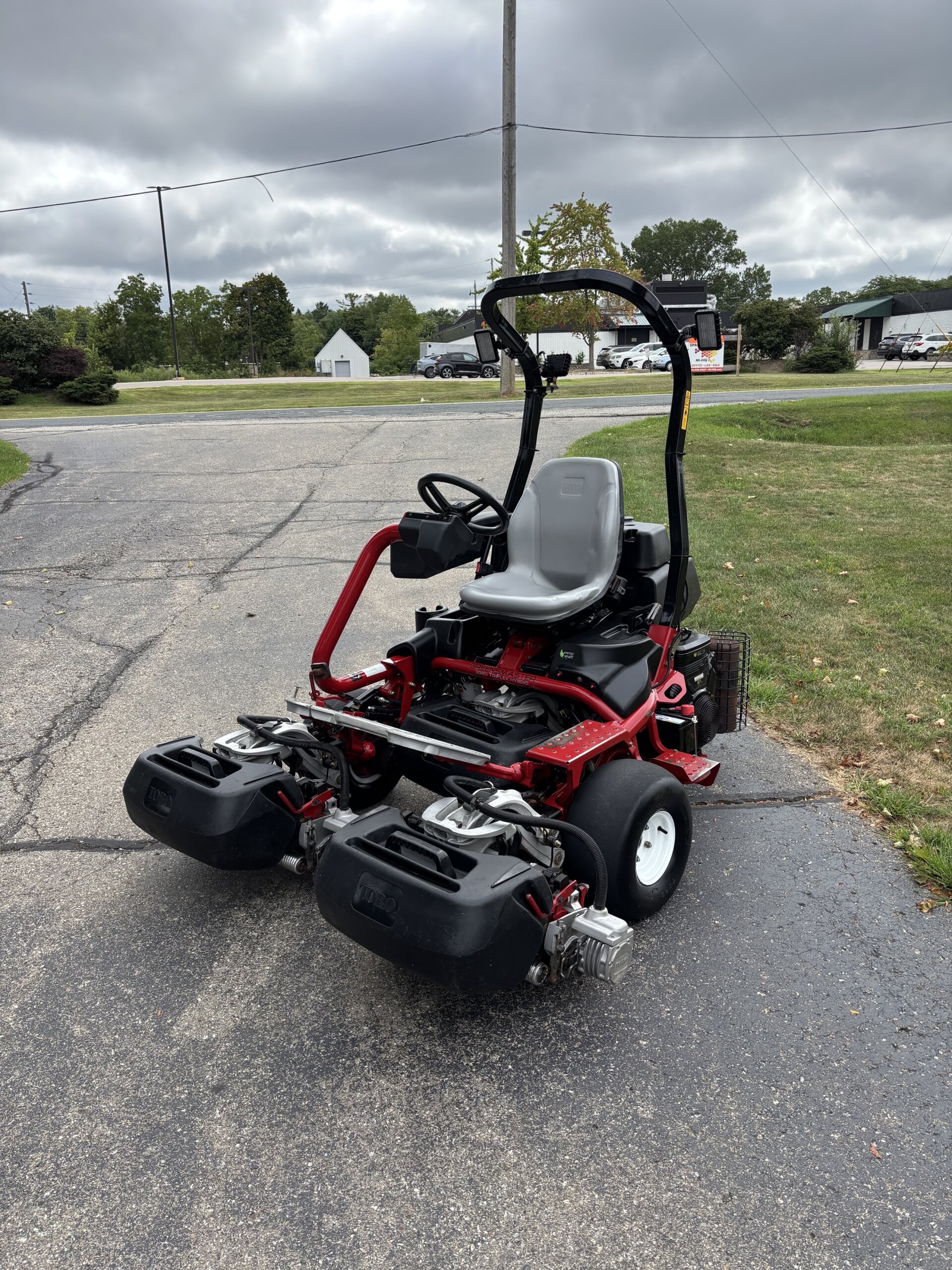 2018 Toro Greensmaster®3320 TriFlex™ Hybrid