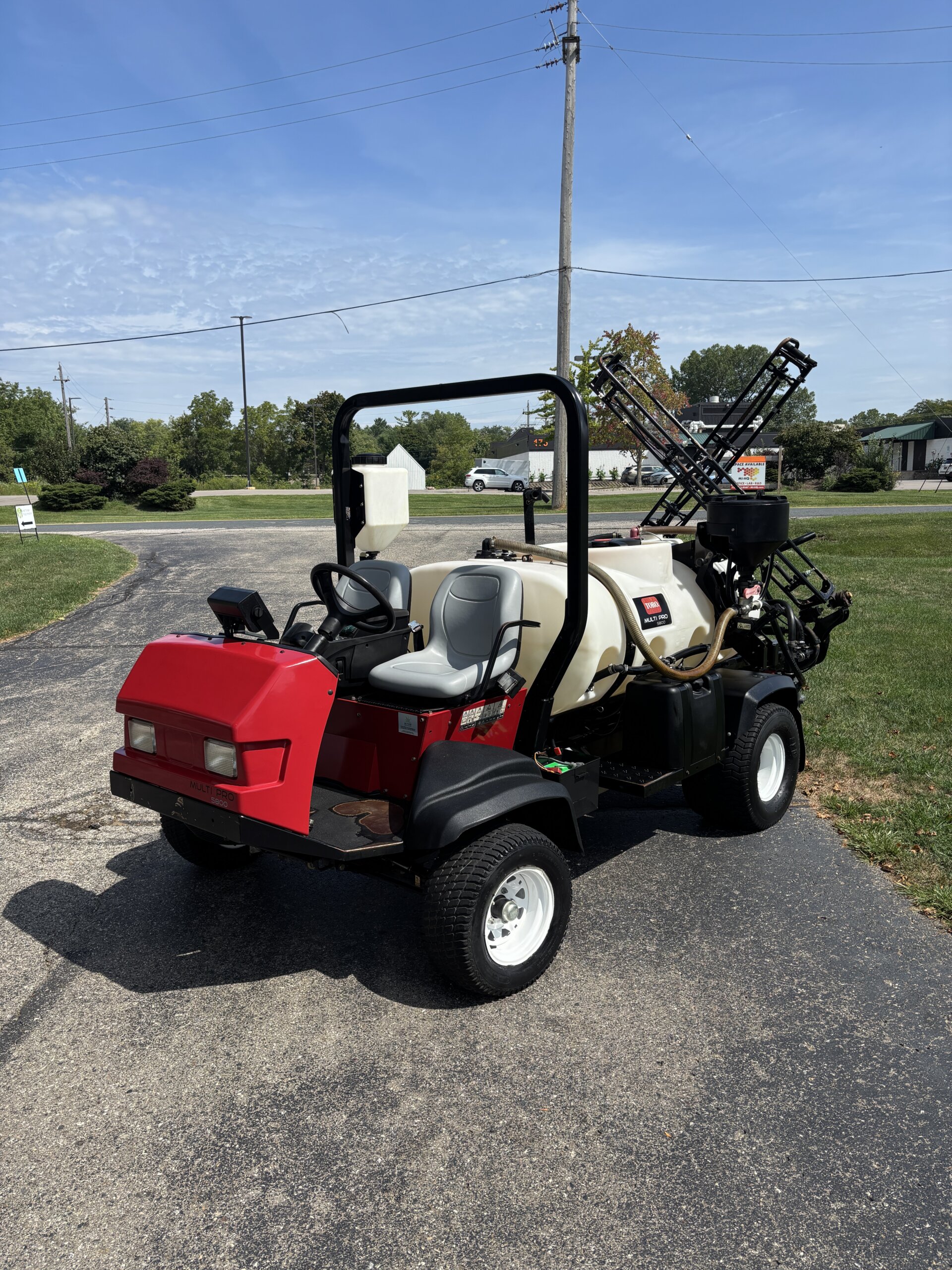 2013 Toro MultiPro® 5800D Turf Sprayer