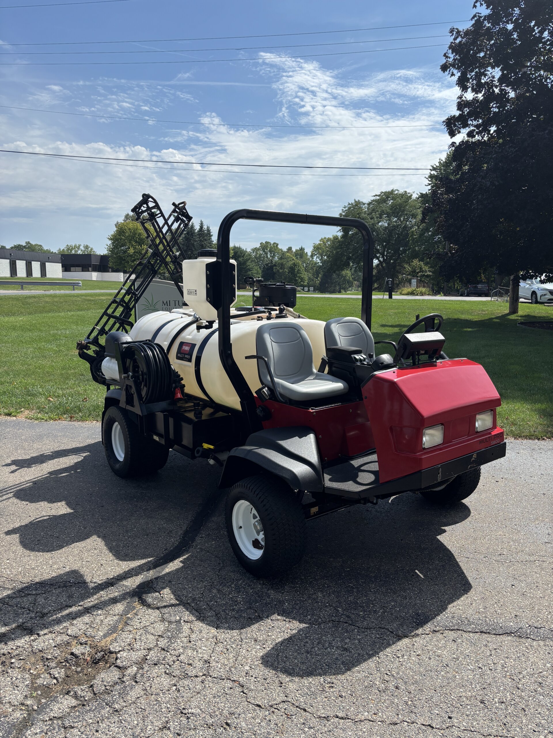 2013 Toro MultiPro® 5800D Turf Sprayer - Image 3