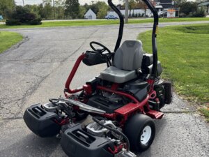 2020 Toro Greensmaster®3320 TriFlex™ Hybrid – 3WD