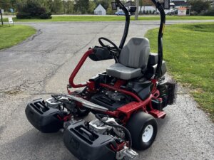 2022 Toro Greensmaster®3320 TriFlex™ Hybrid – 3WD
