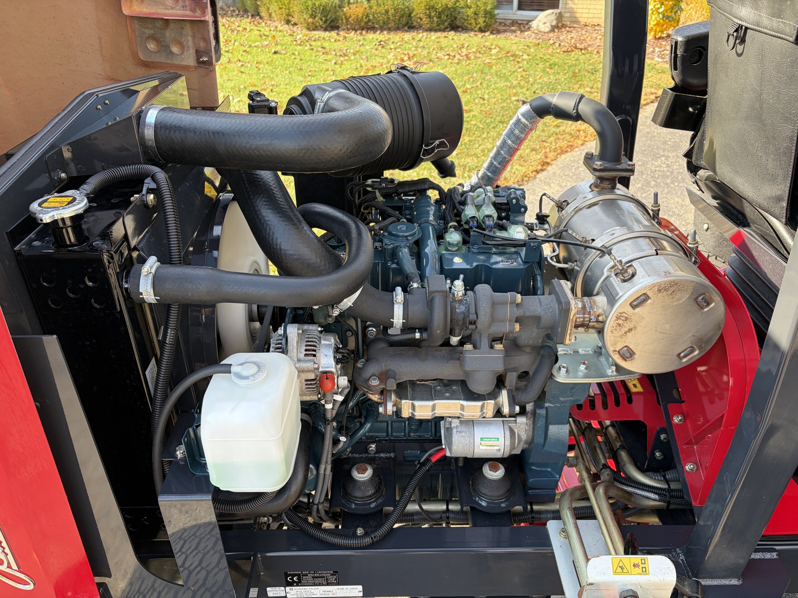 2023 Baroness LM551B 4WD Fairway Mower - Image 6